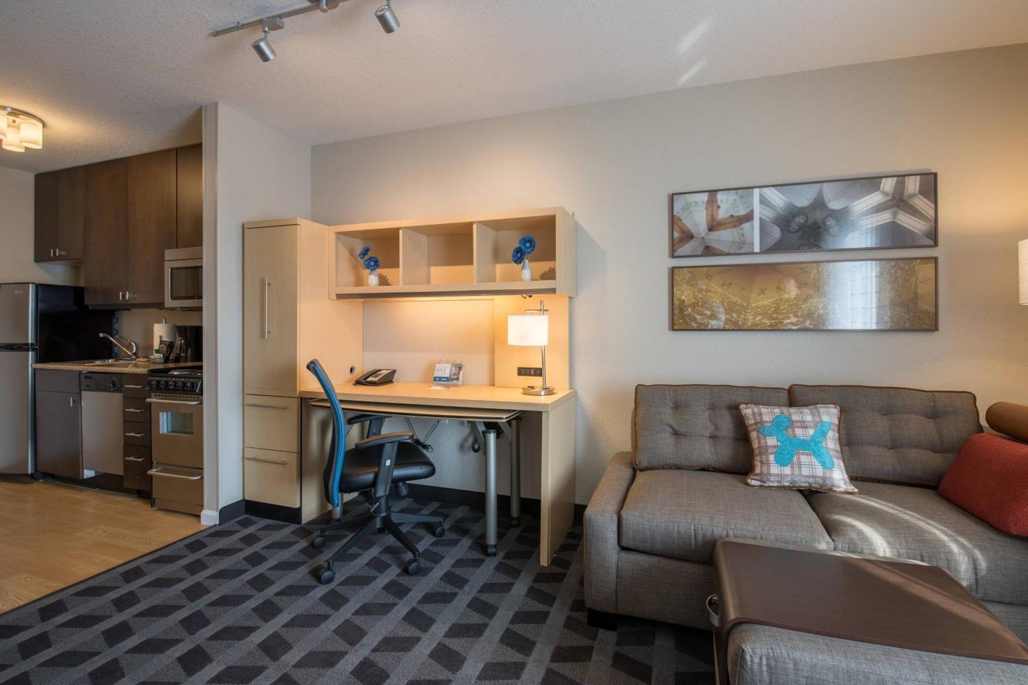 Towneplace By Marriott Provo Hotel